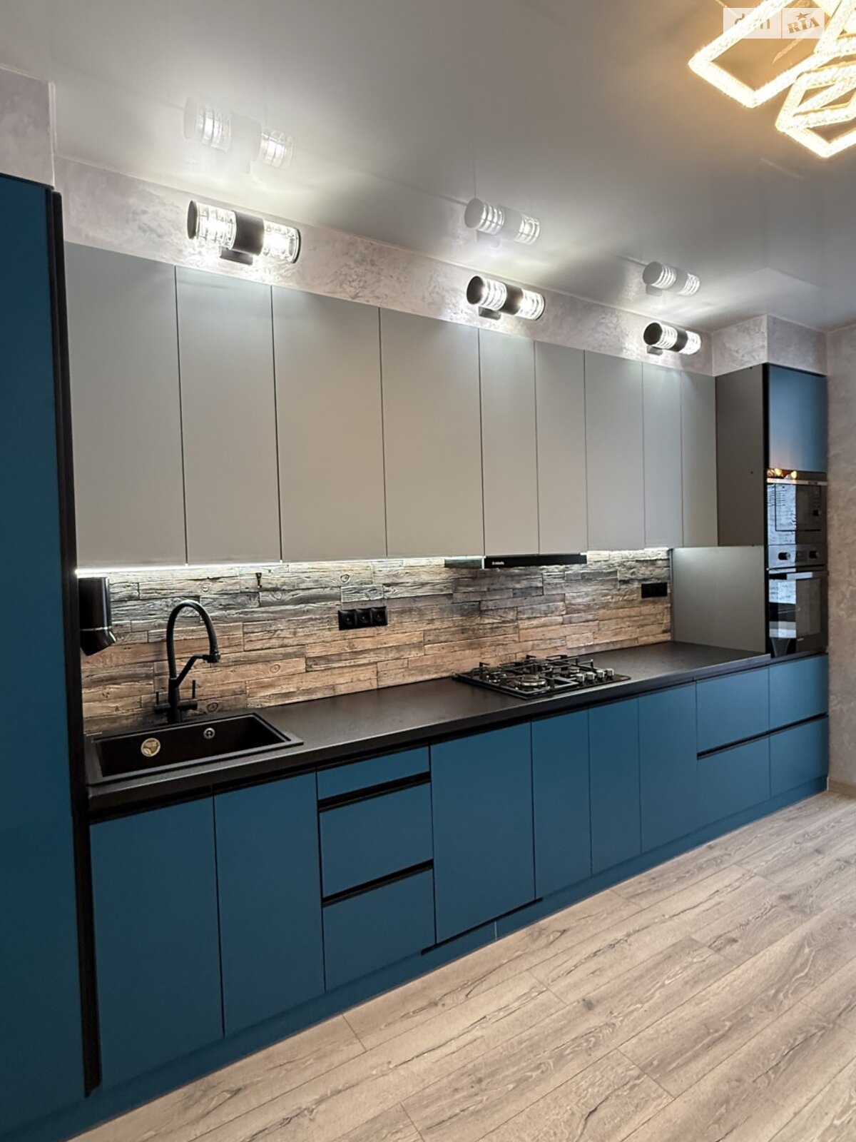 однокомнатная квартира в Слобожанском, на ул. Содружества 6 в аренду на долгий срок помесячно фото 1