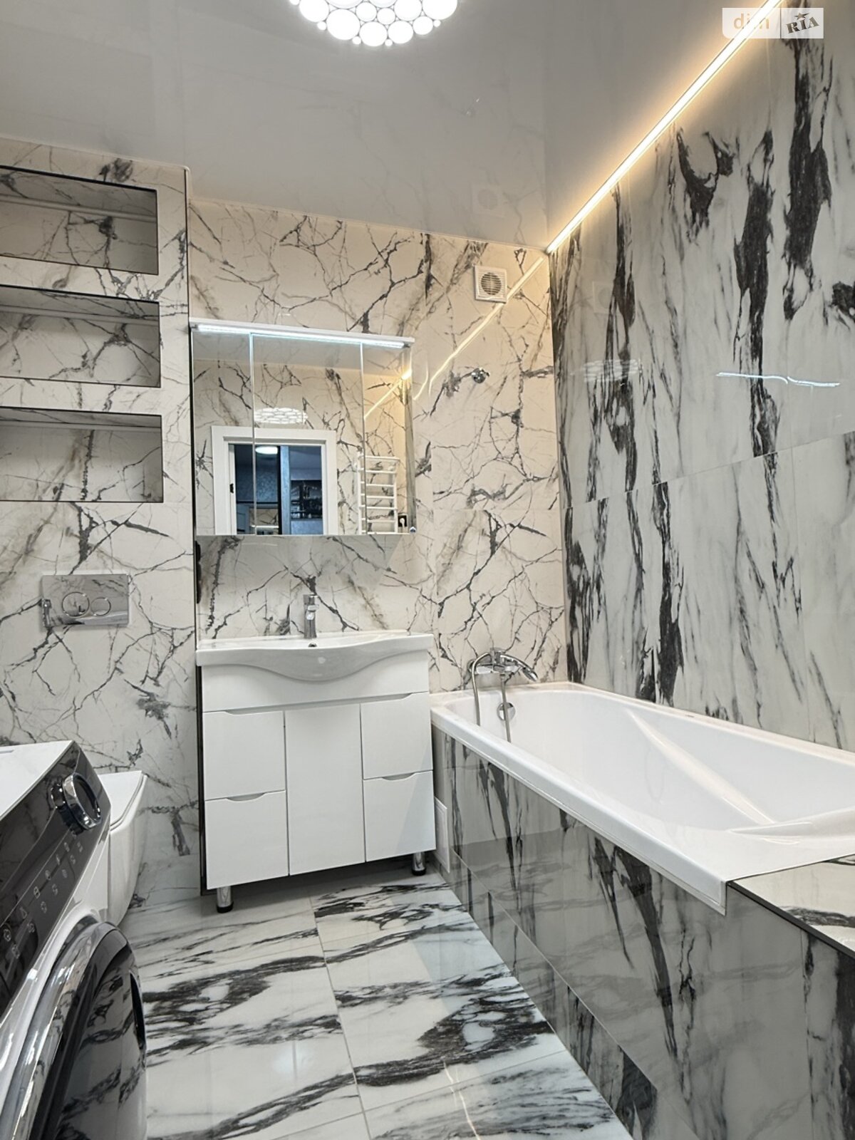 однокомнатная квартира в Слобожанском, на ул. Содружества 6 в аренду на долгий срок помесячно фото 1