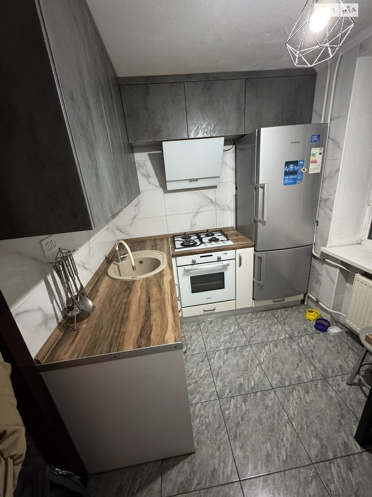 двухкомнатная квартира в Смеле, район Смела, на ул. Федора Матушевского 8 в аренду на долгий срок помесячно фото 1