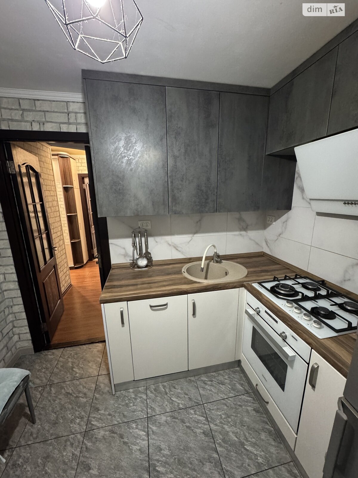 двухкомнатная квартира в Смеле, район Смела, на ул. Федора Матушевского 8 в аренду на долгий срок помесячно фото 1