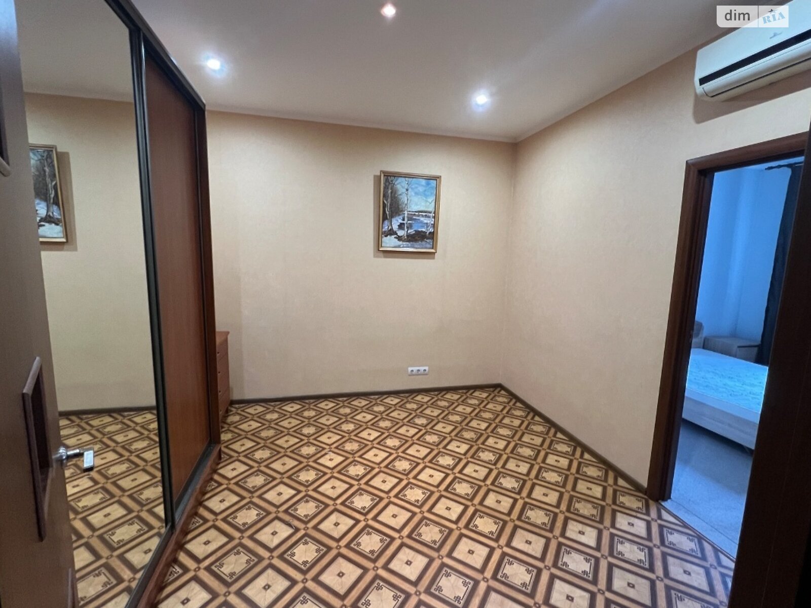 двухкомнатная квартира с ремонтом в Софиевской Борщаговке, на ул. Академика Амосова 1/34 в аренду на долгий срок помесячно фото 1