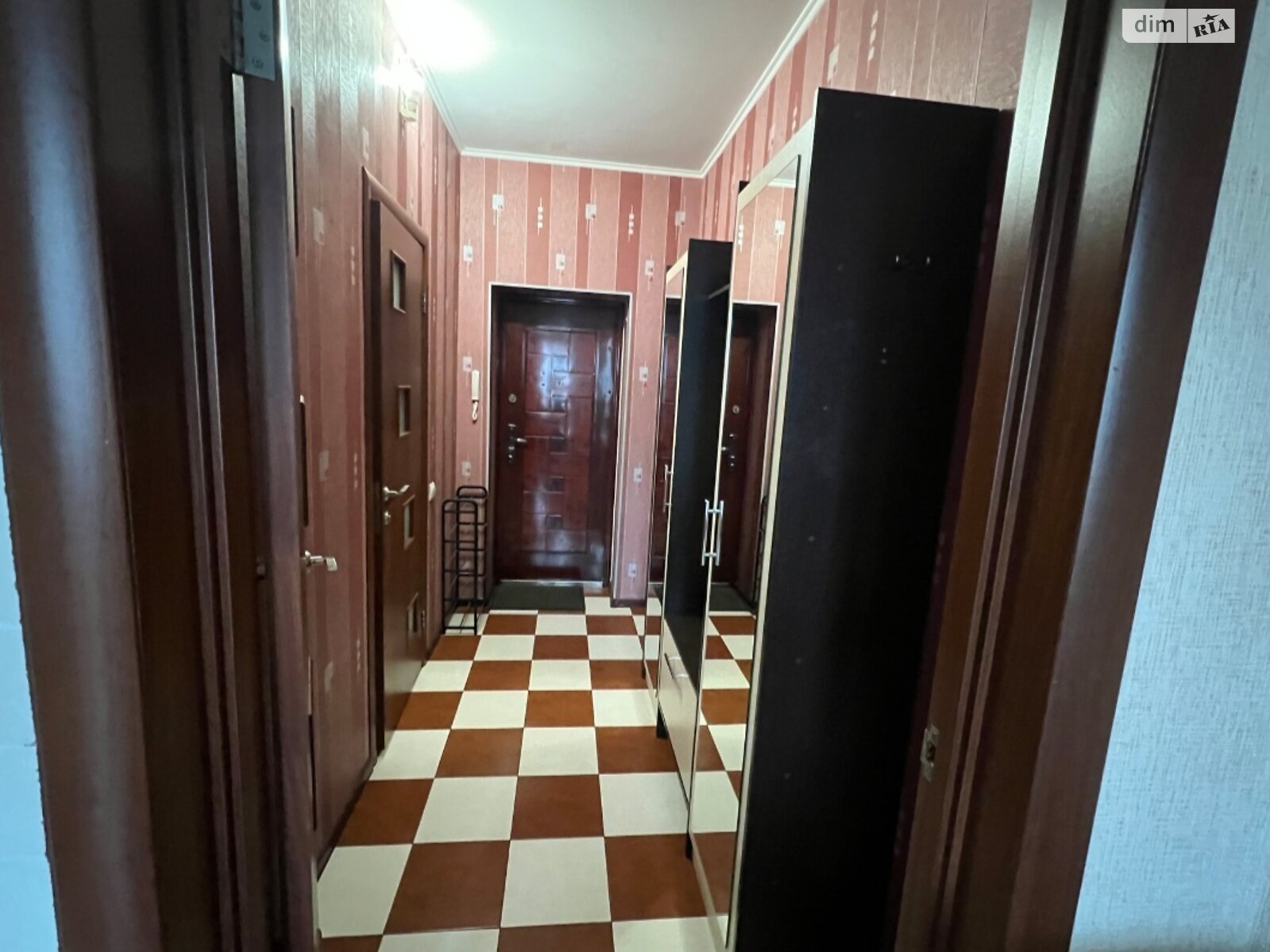 двухкомнатная квартира с ремонтом в Софиевской Борщаговке, на ул. Академика Амосова 1/34 в аренду на долгий срок помесячно фото 1