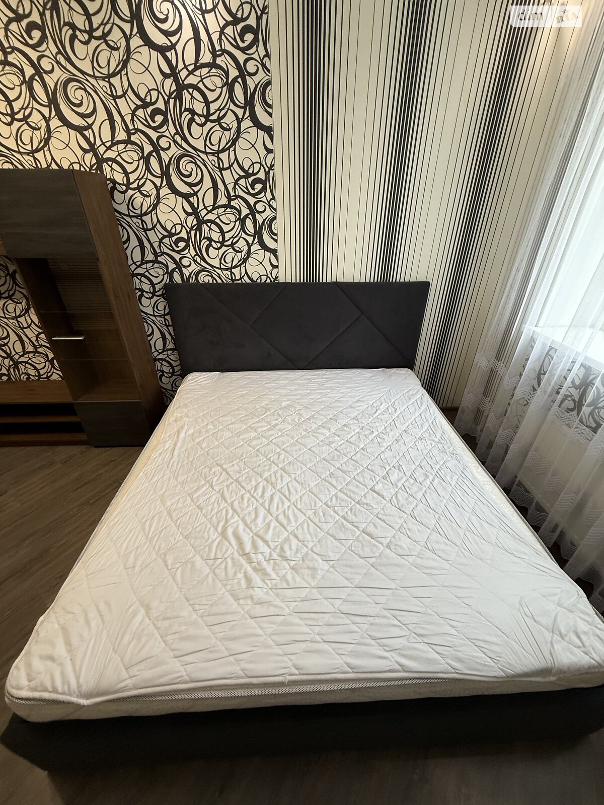 однокімнатна квартира в Софіївській Борщагівці, на вул. Боголюбова 10 в довготривалу оренду помісячно фото 1