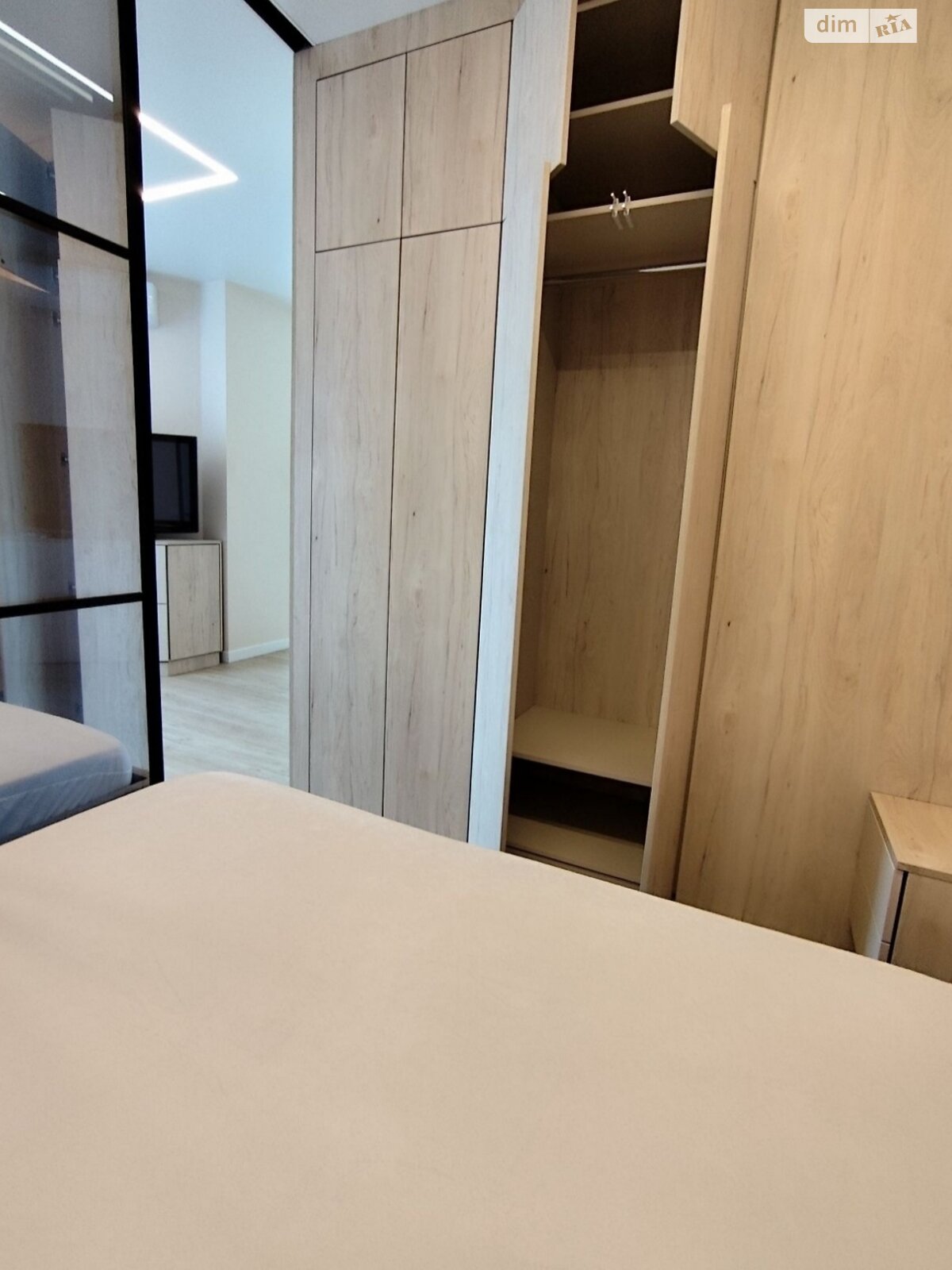 однокімнатна квартира в Софіївській Борщагівці, на просп. Мартинова 28 в довготривалу оренду помісячно фото 1