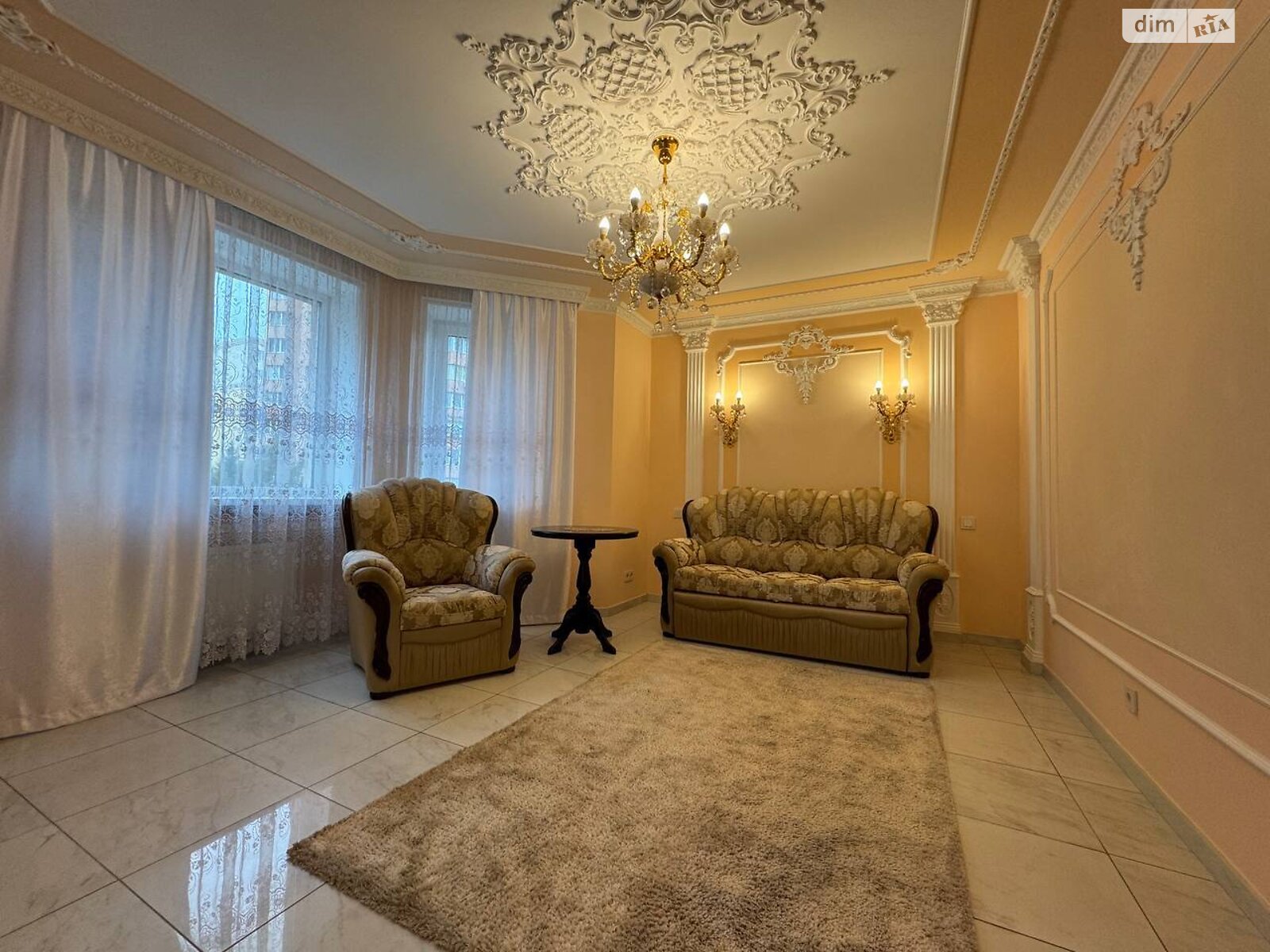 двухкомнатная квартира в Софиевской Борщаговке, на ул. Мира в аренду на долгий срок помесячно фото 1 двухкомнатная квартира в Софиевской Борщаговке, на ул. Мира в аренду на долгий срок помесячно фото 1