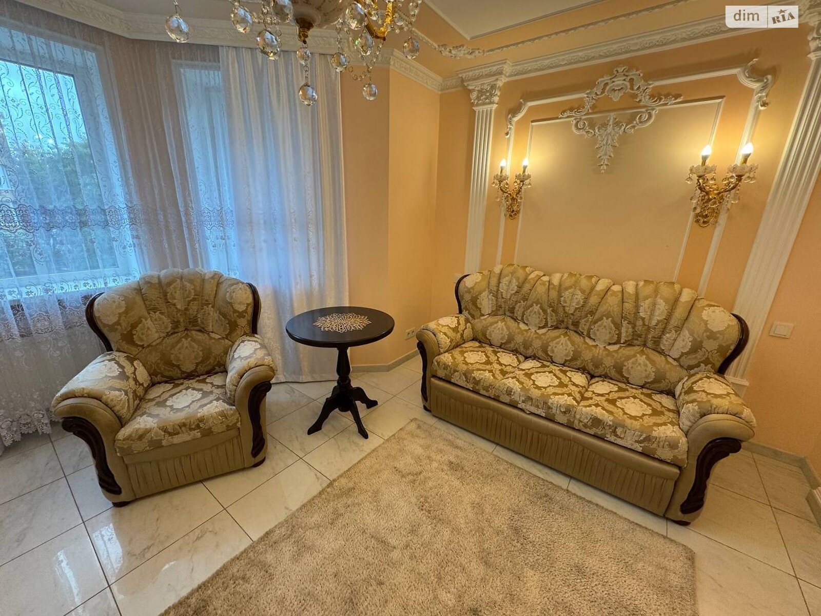 двухкомнатная квартира в Софиевской Борщаговке, на ул. Мира в аренду на долгий срок помесячно фото 1 двухкомнатная квартира в Софиевской Борщаговке, на ул. Мира в аренду на долгий срок помесячно фото 1