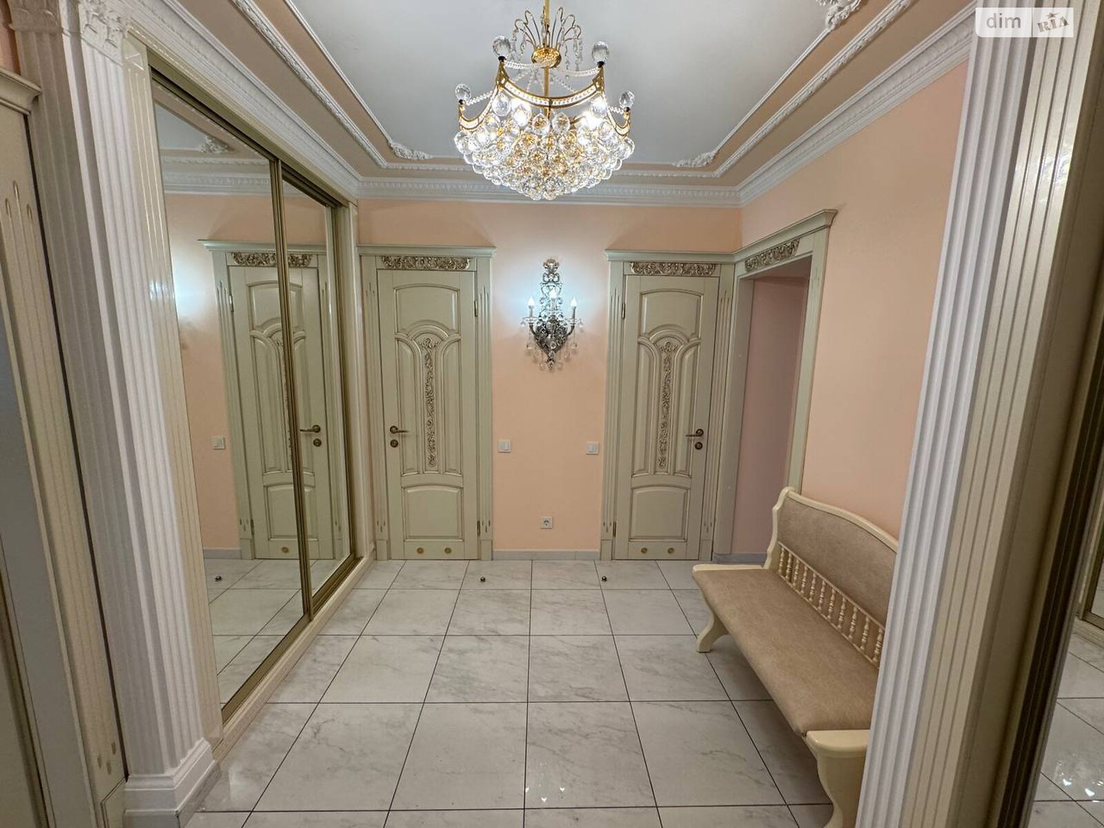 двухкомнатная квартира в Софиевской Борщаговке, на ул. Мира в аренду на долгий срок помесячно фото 1 двухкомнатная квартира в Софиевской Борщаговке, на ул. Мира в аренду на долгий срок помесячно фото 1