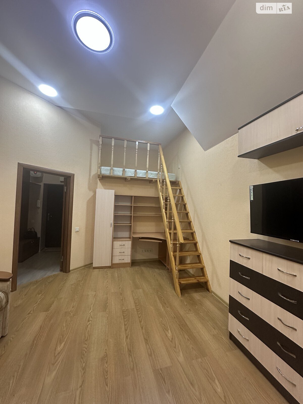 однокомнатная квартира в Софиевской Борщаговке, на ул. Счастливая 61 в аренду на долгий срок помесячно фото 1