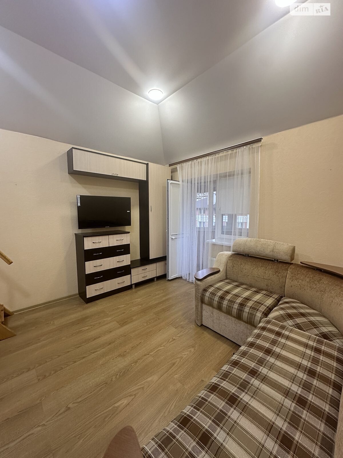 однокомнатная квартира в Софиевской Борщаговке, на ул. Счастливая 61 в аренду на долгий срок помесячно фото 1