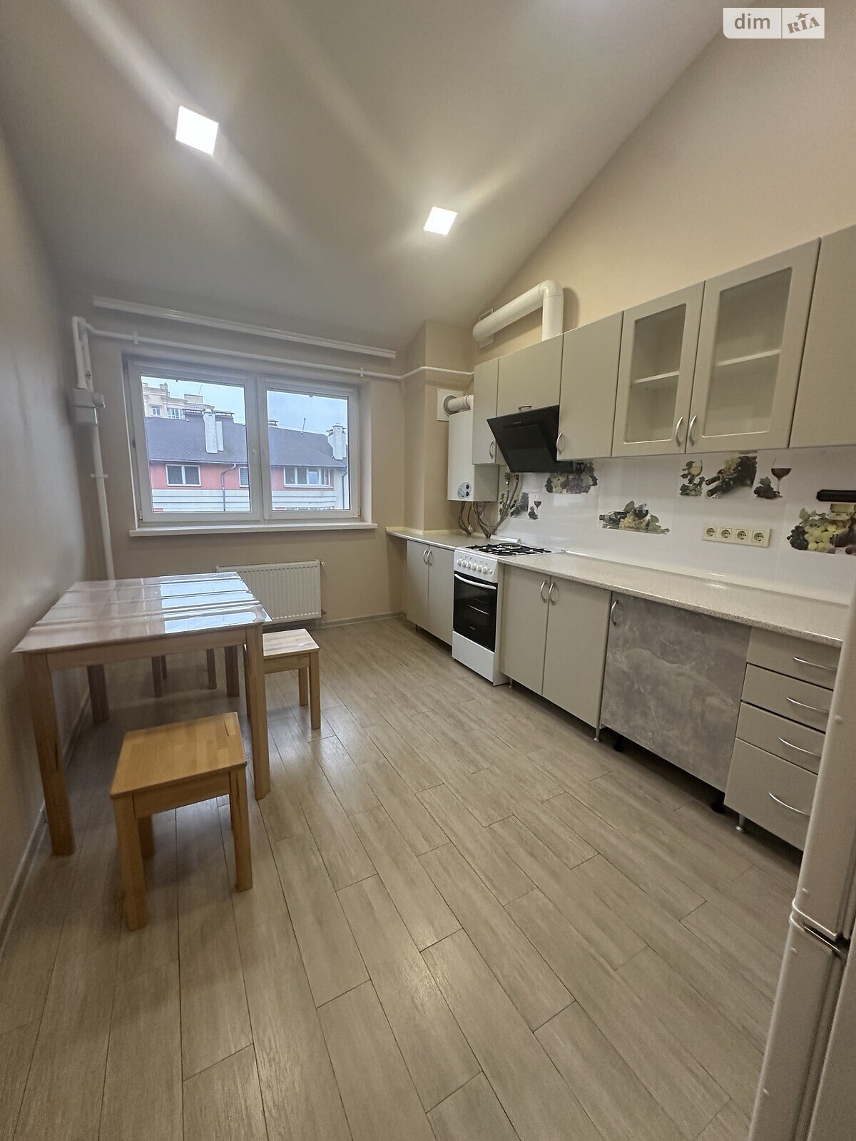 однокомнатная квартира в Софиевской Борщаговке, на ул. Счастливая 61 в аренду на долгий срок помесячно фото 1