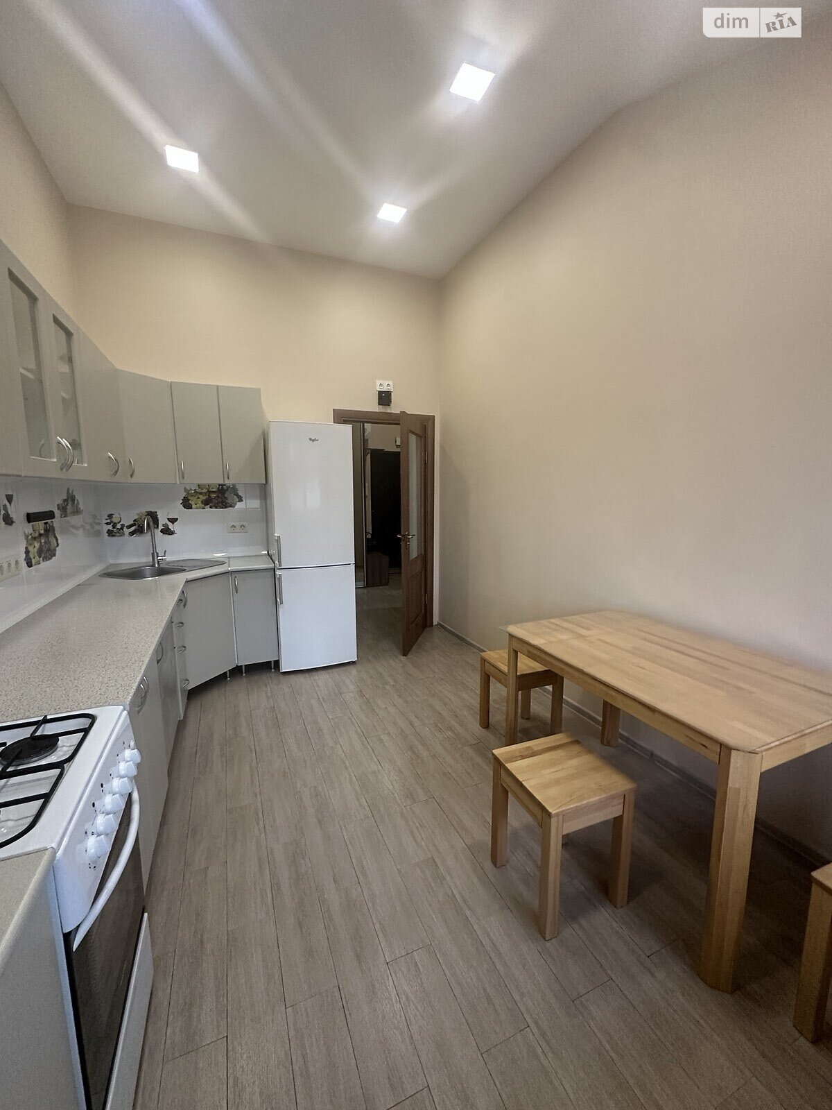 однокомнатная квартира в Софиевской Борщаговке, на ул. Счастливая 61 в аренду на долгий срок помесячно фото 1