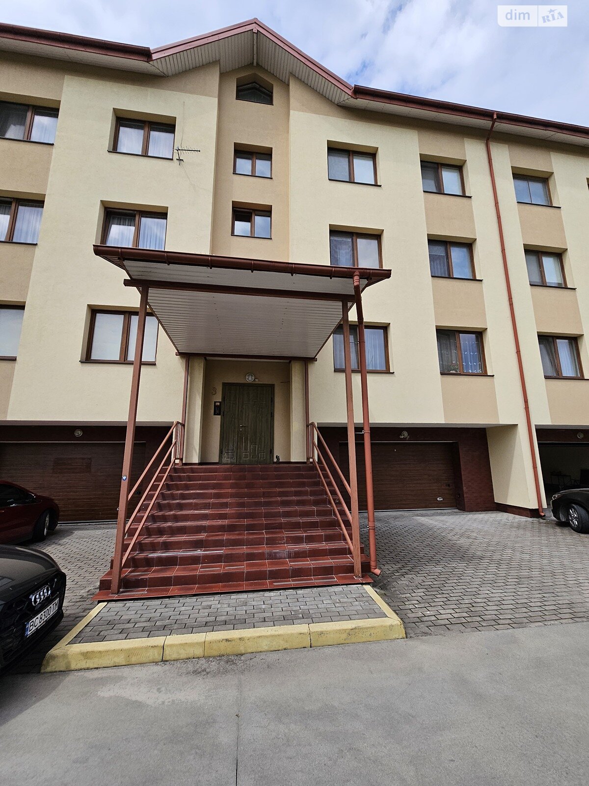 четырехкомнатная квартира в Сокольниках, на ул. Героев Майдана 2, кв. 4 в аренду на долгий срок помесячно фото 1 четырехкомнатная квартира в Сокольниках, на ул. Героев Майдана 2, кв. 4 в аренду на долгий срок помесячно фото 1