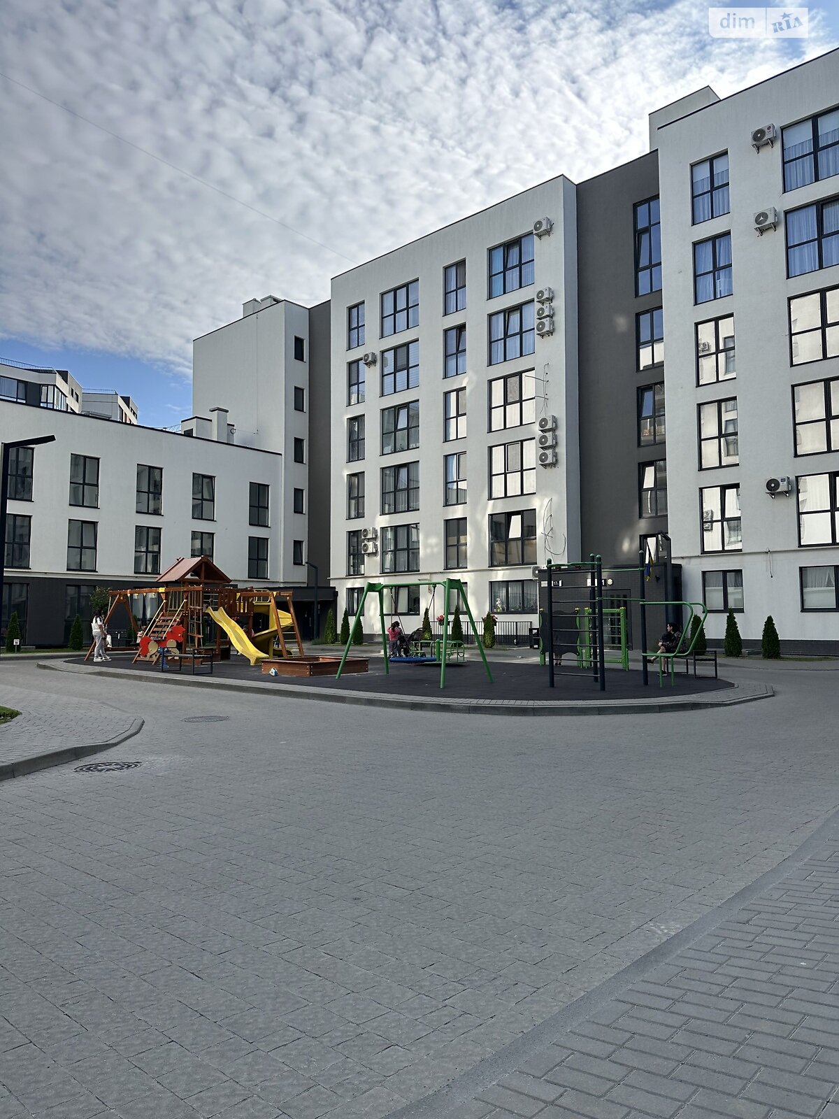 двухкомнатная квартира в Сокольниках, на ул. Героев Майдана 17А в аренду на долгий срок помесячно фото 1 двухкомнатная квартира в Сокольниках, на ул. Героев Майдана 17А в аренду на долгий срок помесячно фото 1