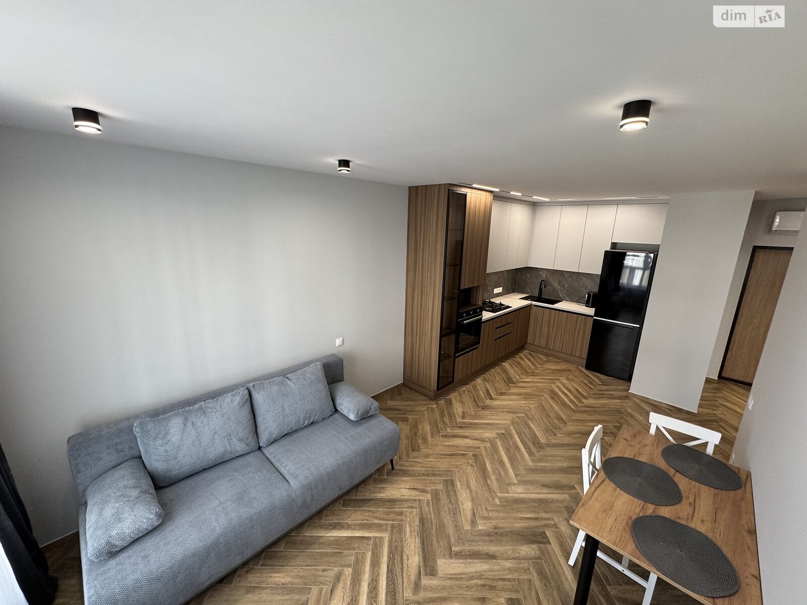 однокімнатна квартира в Сокільниках, на вул. Героїв Майдану 13 в довготривалу оренду помісячно фото 1