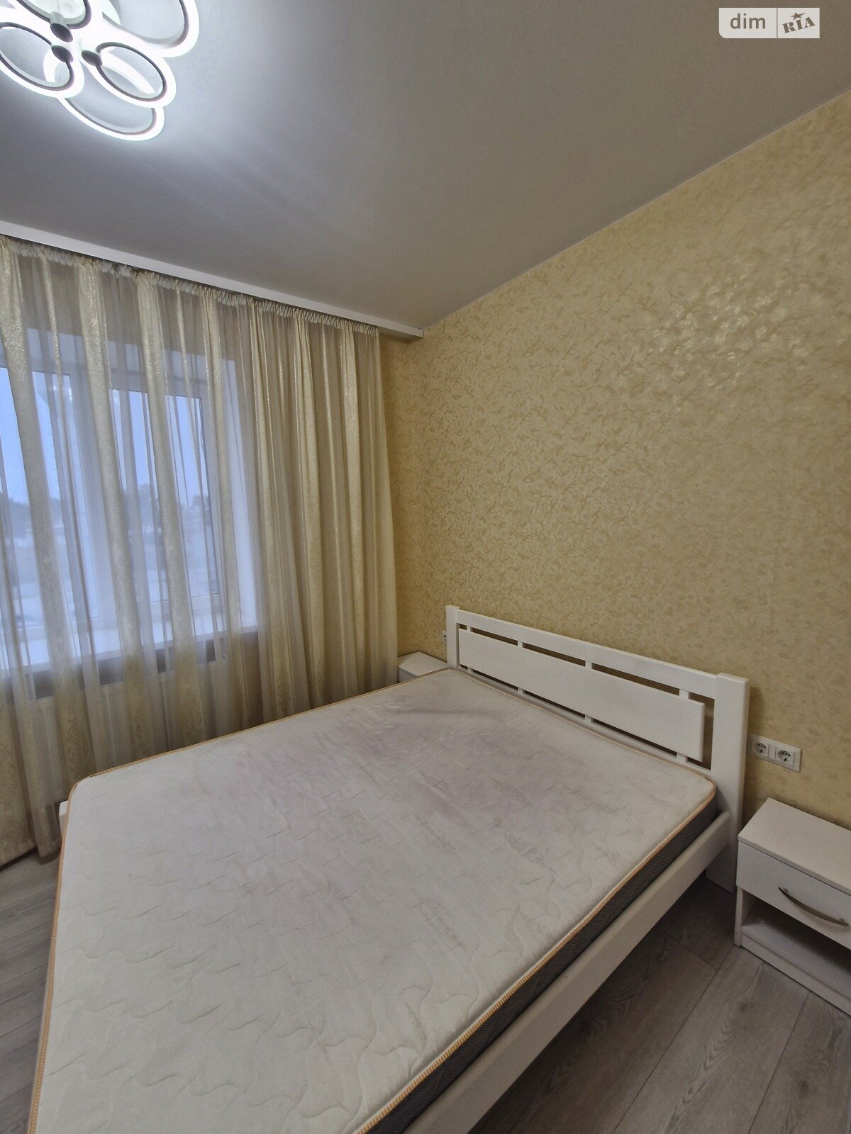 однокомнатная квартира в Стрижавке, на ул. Киевская 224 в аренду на долгий срок помесячно фото 1 однокомнатная квартира в Стрижавке, на ул. Киевская 224 в аренду на долгий срок помесячно фото 1