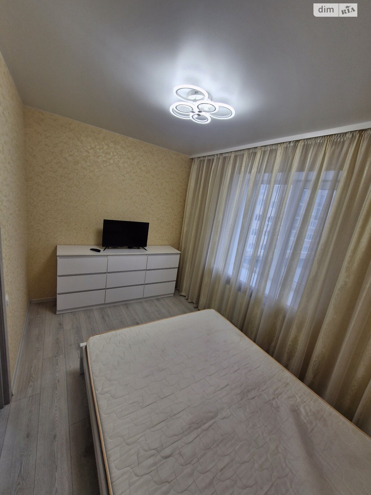 однокомнатная квартира в Стрижавке, на ул. Киевская 224 в аренду на долгий срок помесячно фото 1 однокомнатная квартира в Стрижавке, на ул. Киевская 224 в аренду на долгий срок помесячно фото 1