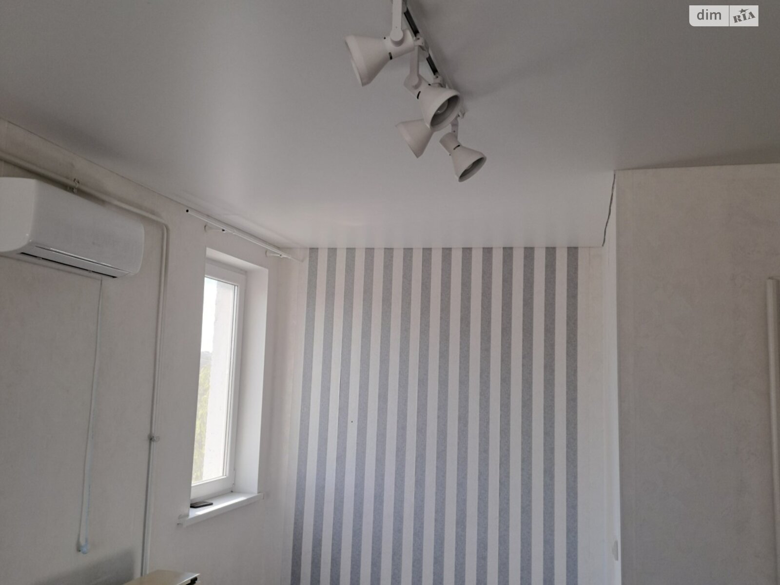 однокомнатная квартира в Стрижавке, на ул. Молодёжная 1 в аренду на долгий срок помесячно фото 1 однокомнатная квартира в Стрижавке, на ул. Молодёжная 1 в аренду на долгий срок помесячно фото 1