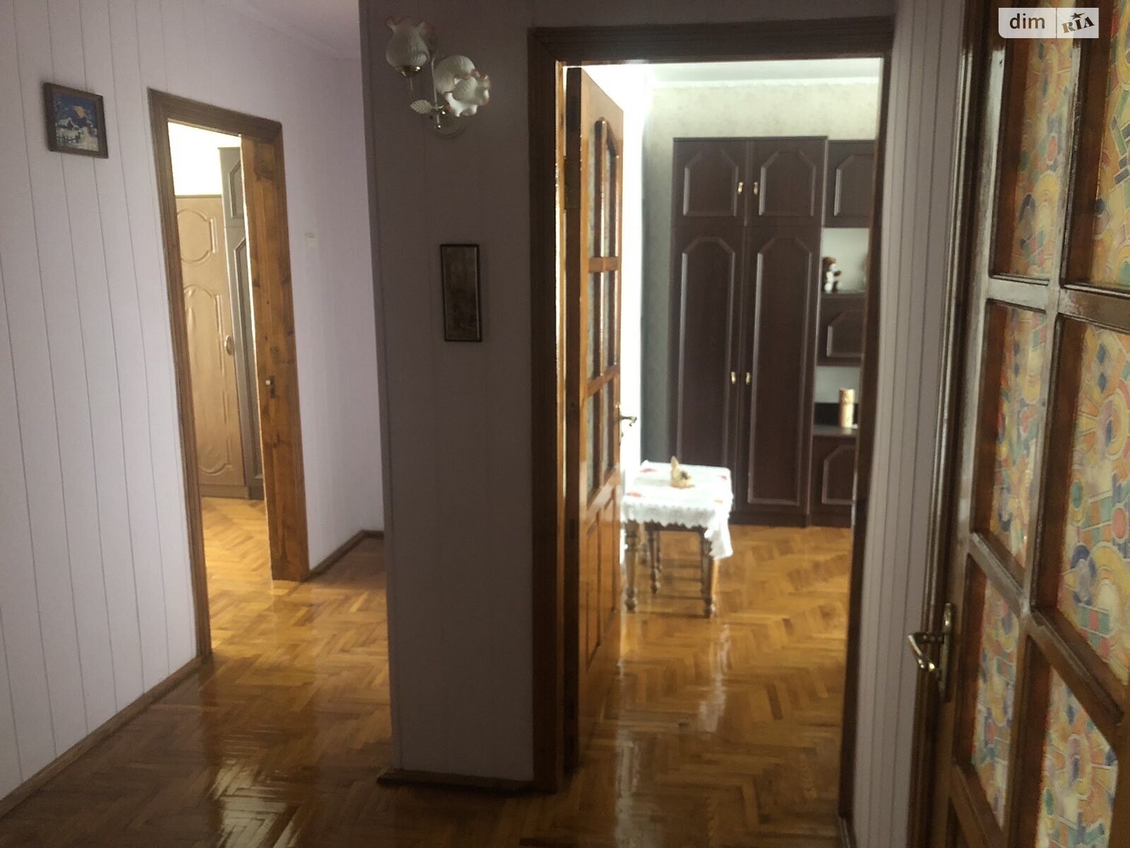 трехкомнатная квартира в Стрые, на ул. Галицкая 13 в аренду на долгий срок помесячно фото 1 трехкомнатная квартира в Стрые, на ул. Галицкая 13 в аренду на долгий срок помесячно фото 1