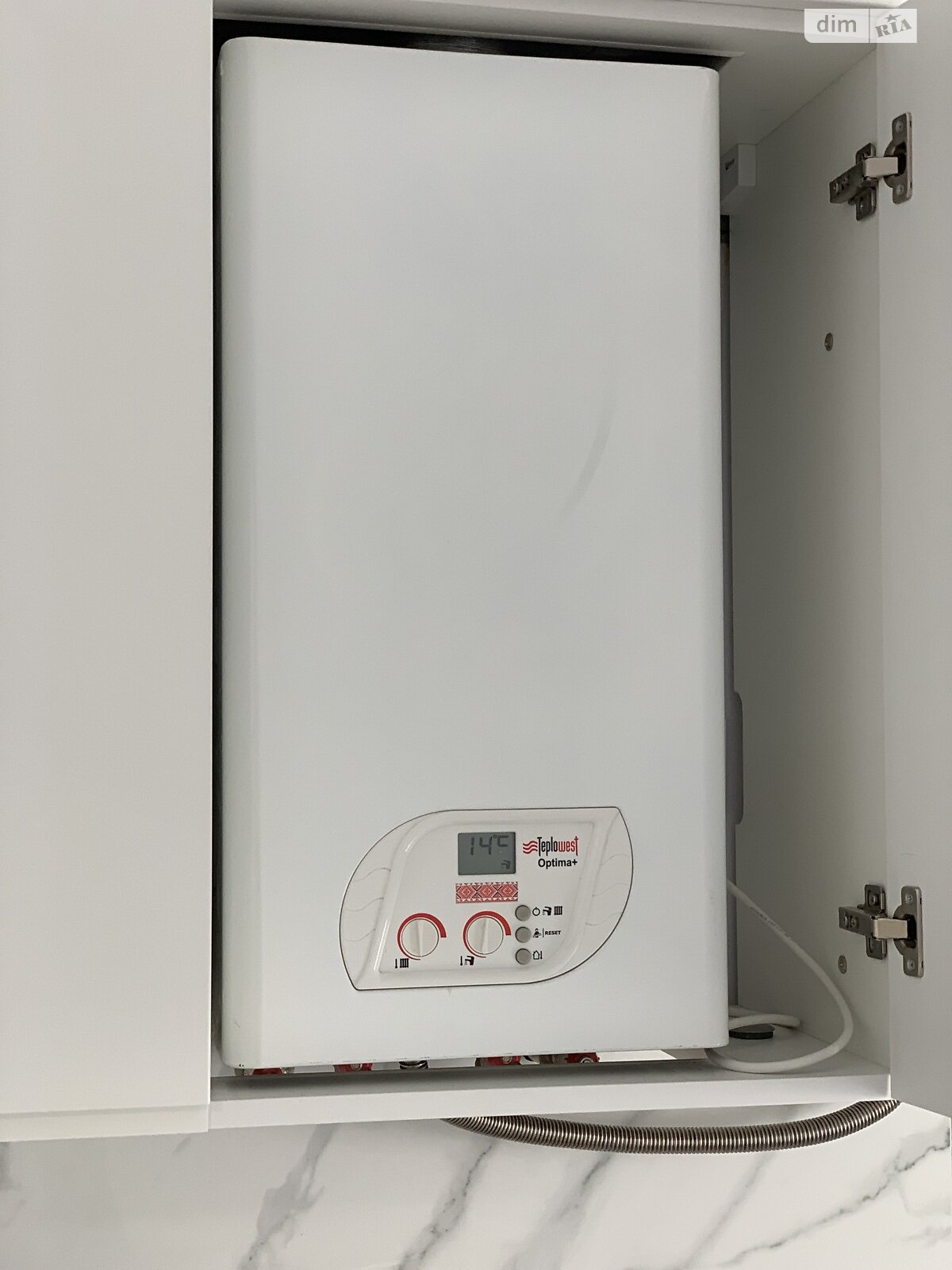 двухкомнатная квартира в Стрые, район Ланы Верхние, на ул. 1-го Ноября 17, кв. 5 в аренду на долгий срок помесячно фото 1 двухкомнатная квартира в Стрые, район Ланы Верхние, на ул. 1-го Ноября 17, кв. 5 в аренду на долгий срок помесячно фото 1