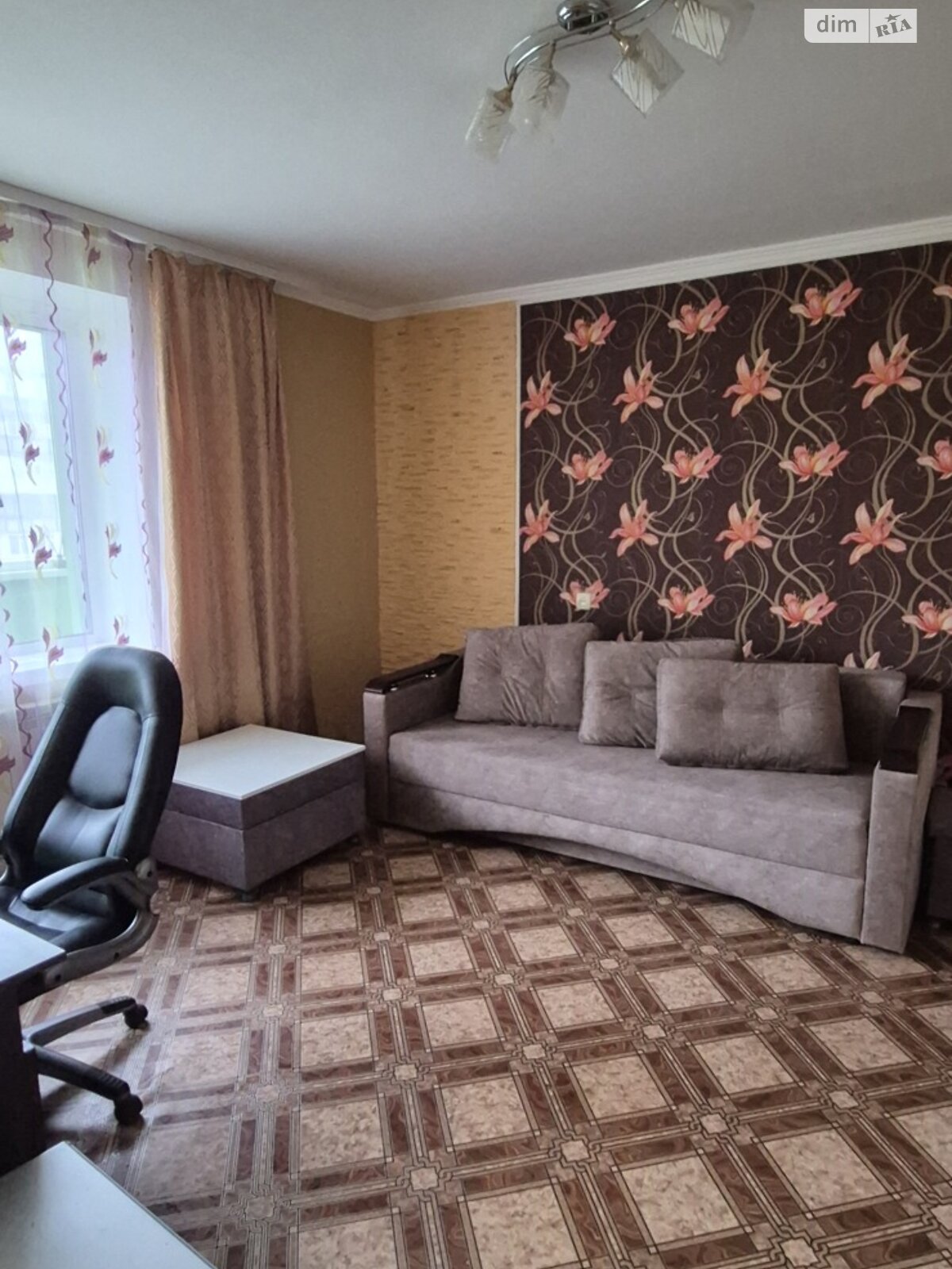 однокомнатная квартира в Сумах, район 10-й микрорайон, на просп. Михаила Лушпы 52 в аренду на долгий срок помесячно фото 1