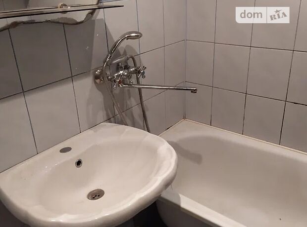 однокомнатная квартира с мебелью в Сумах, район 12-й микрорайон, на ул. Героев Крут в аренду на долгий срок помесячно фото 1 однокомнатная квартира с мебелью в Сумах, район 12-й микрорайон, на ул. Героев Крут в аренду на долгий срок помесячно фото 1