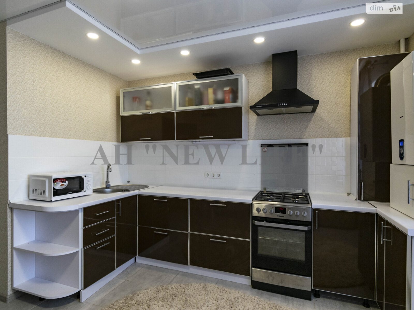 однокомнатная квартира в Сумах, район Эспланада, на просп. Михаила Лушпы в аренду на долгий срок помесячно фото 1 однокомнатная квартира в Сумах, район Эспланада, на просп. Михаила Лушпы в аренду на долгий срок помесячно фото 1