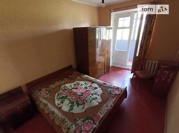 трикімнатна квартира з меблями в Сумах, район Кірово, на вул. Герасима Кондратьєва в довготривалу оренду помісячно фото 1 трикімнатна квартира з меблями в Сумах, район Кірово, на вул. Герасима Кондратьєва в довготривалу оренду помісячно фото 1