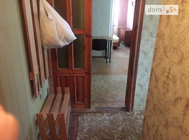 трехкомнатная квартира с мебелью в Сумах, район Ковпаковский, на ул. Ремесленная 10 в аренду на долгий срок помесячно фото 1 трехкомнатная квартира с мебелью в Сумах, район Ковпаковский, на ул. Ремесленная 10 в аренду на долгий срок помесячно фото 1