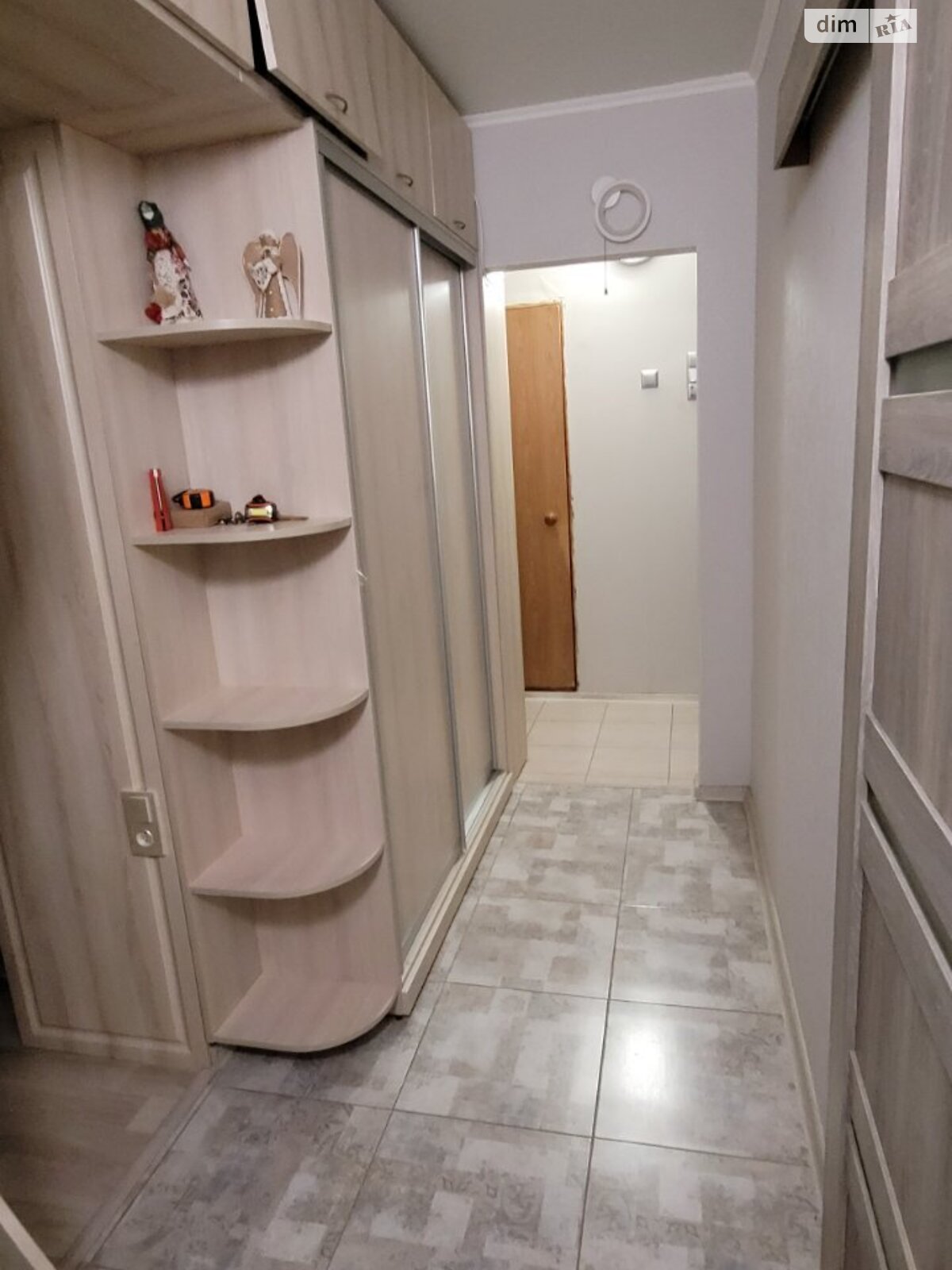 трехкомнатная квартира в Сумах, район Заречный, на просп. Михаила Лушпы 49 в аренду на долгий срок помесячно фото 1