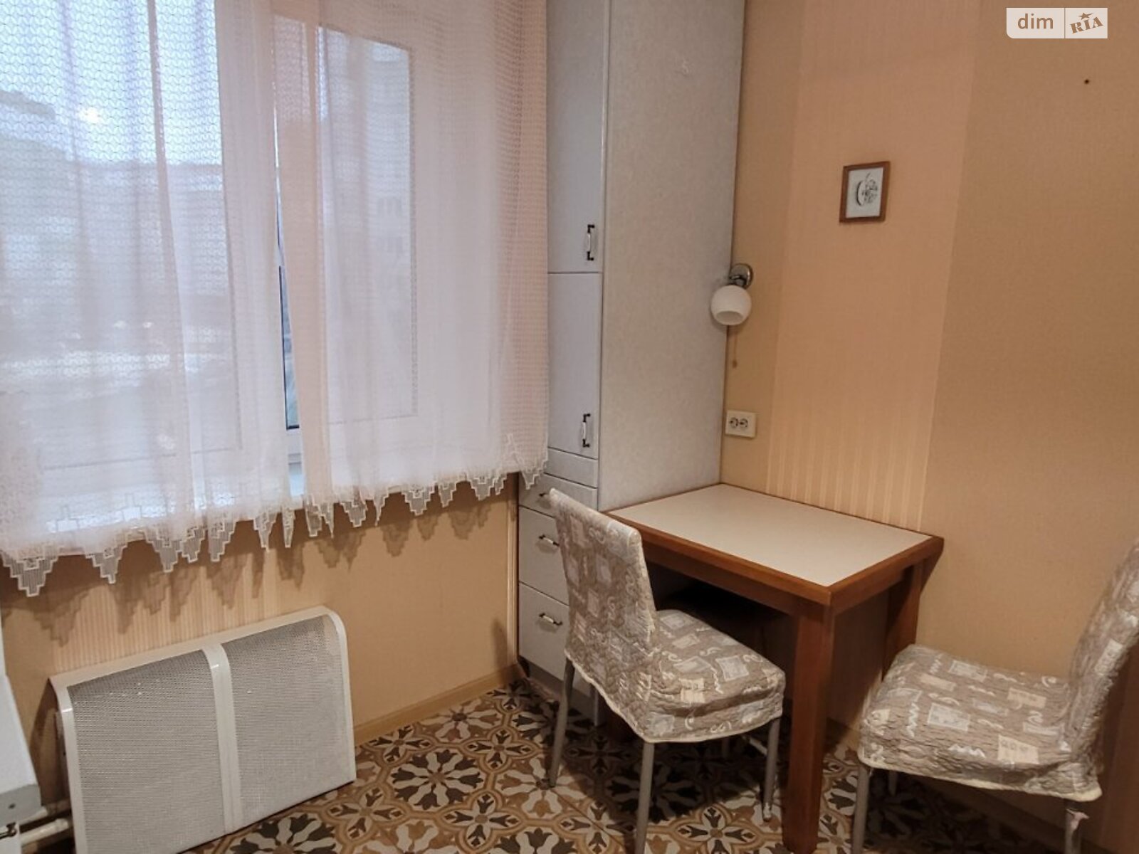 трехкомнатная квартира в Сумах, район Заречный, на просп. Михаила Лушпы 49 в аренду на долгий срок помесячно фото 1