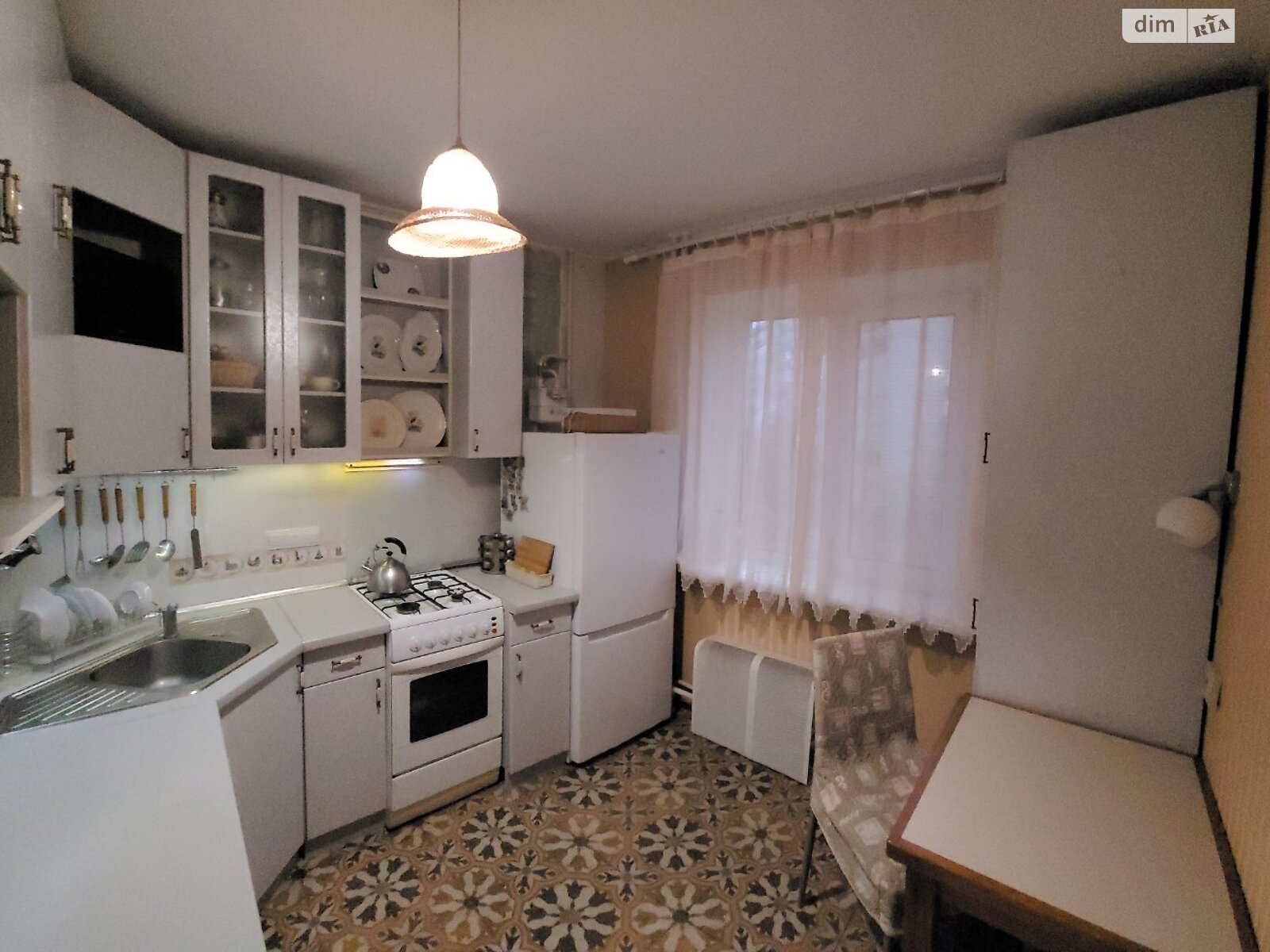 трехкомнатная квартира в Сумах, район Заречный, на просп. Михаила Лушпы 49 в аренду на долгий срок помесячно фото 1