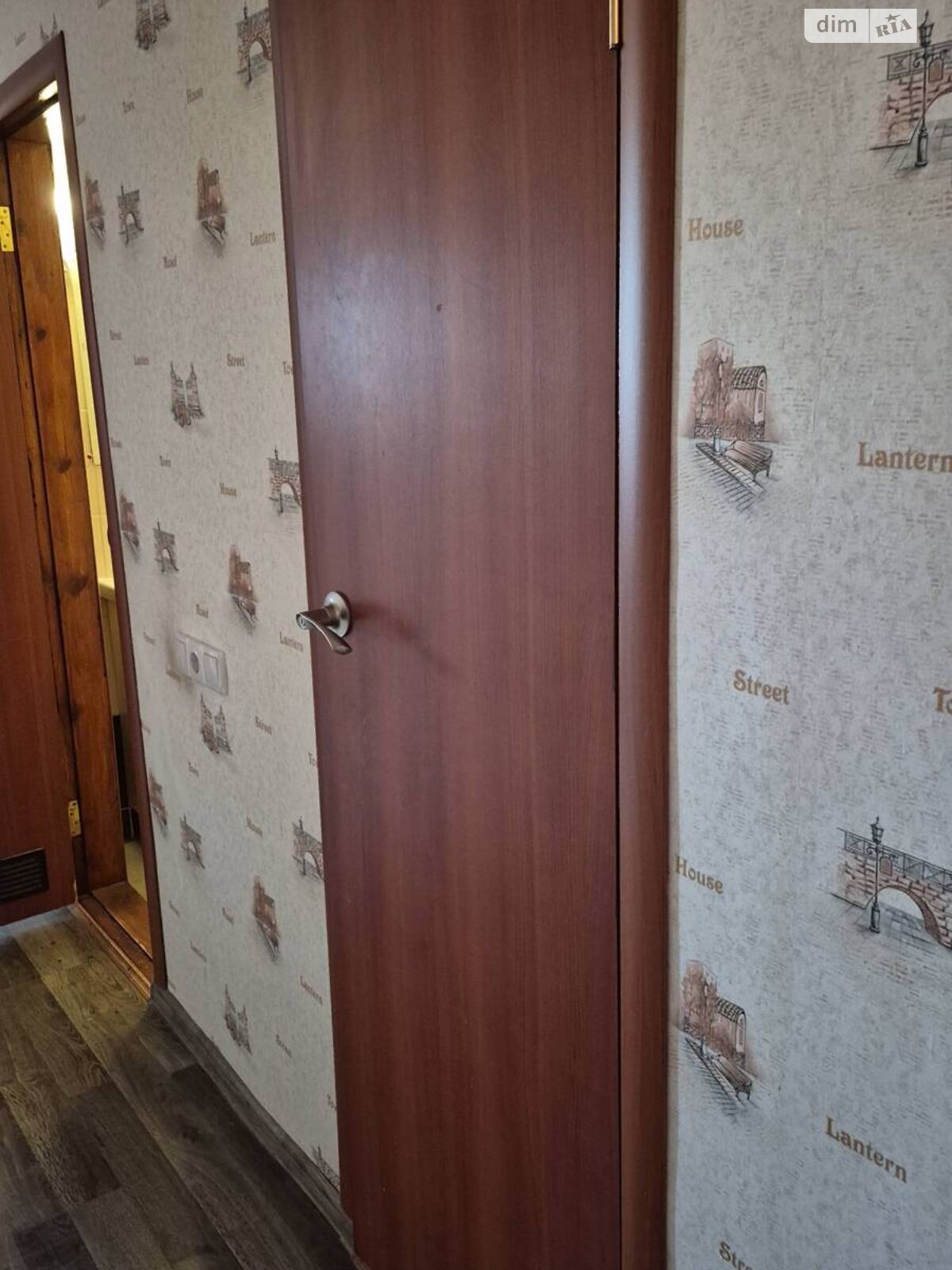 трехкомнатная квартира в Сумах, район Заречный, на ул. Вооруженных сил Украины 41А в аренду на долгий срок помесячно фото 1