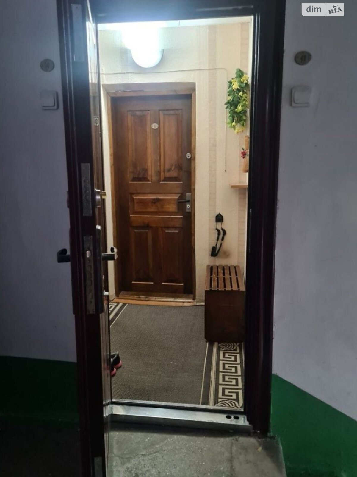 трехкомнатная квартира в Тернополе, на ул. А. Манастирського в аренду на долгий срок помесячно фото 1
