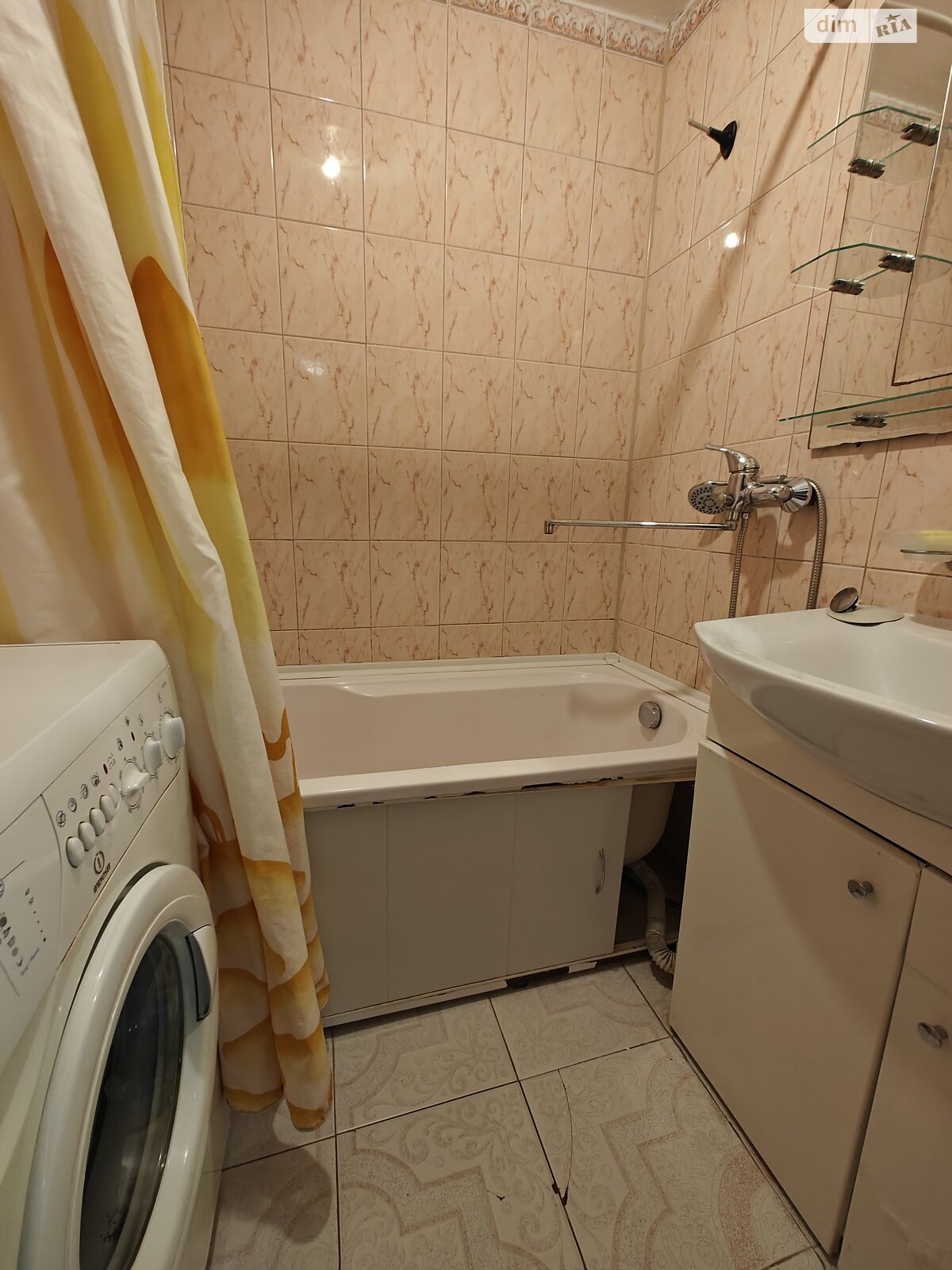 двухкомнатная квартира в Тернополе, район Аляска, на бул. Кулиша Пантелеймона 4 в аренду на долгий срок помесячно фото 1