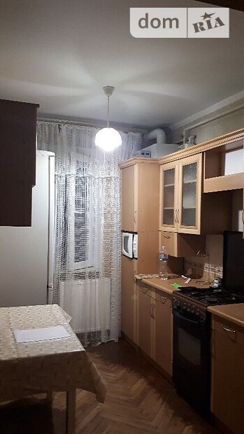 трехкомнатная квартира с мебелью в Тернополе, район Аляска, на ул. Морозенко Полковника в аренду на долгий срок помесячно фото 1 трехкомнатная квартира с мебелью в Тернополе, район Аляска, на ул. Морозенко Полковника в аренду на долгий срок помесячно фото 1