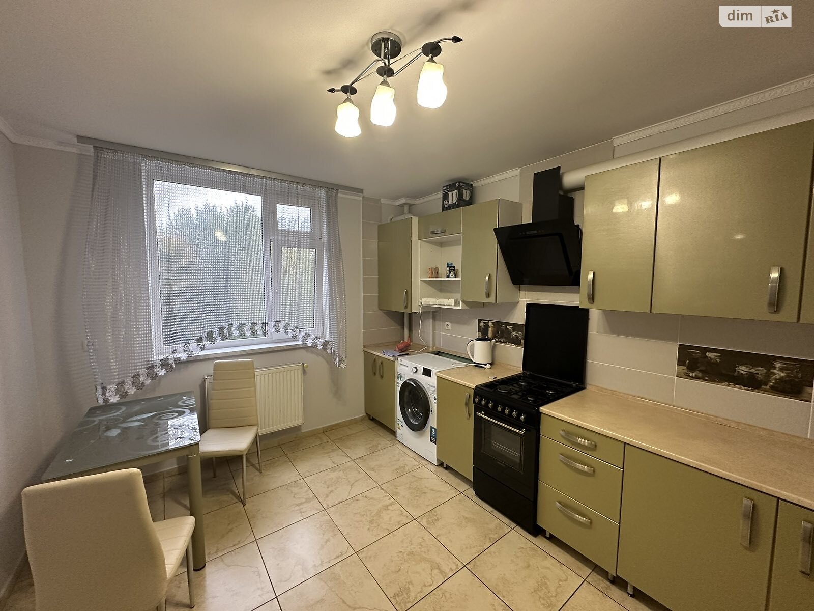 двокімнатна квартира з ремонтом в Тернополі, район Аляска, на вул. Овочева в довготривалу оренду помісячно фото 1 двокімнатна квартира з ремонтом в Тернополі, район Аляска, на вул. Овочева в довготривалу оренду помісячно фото 1