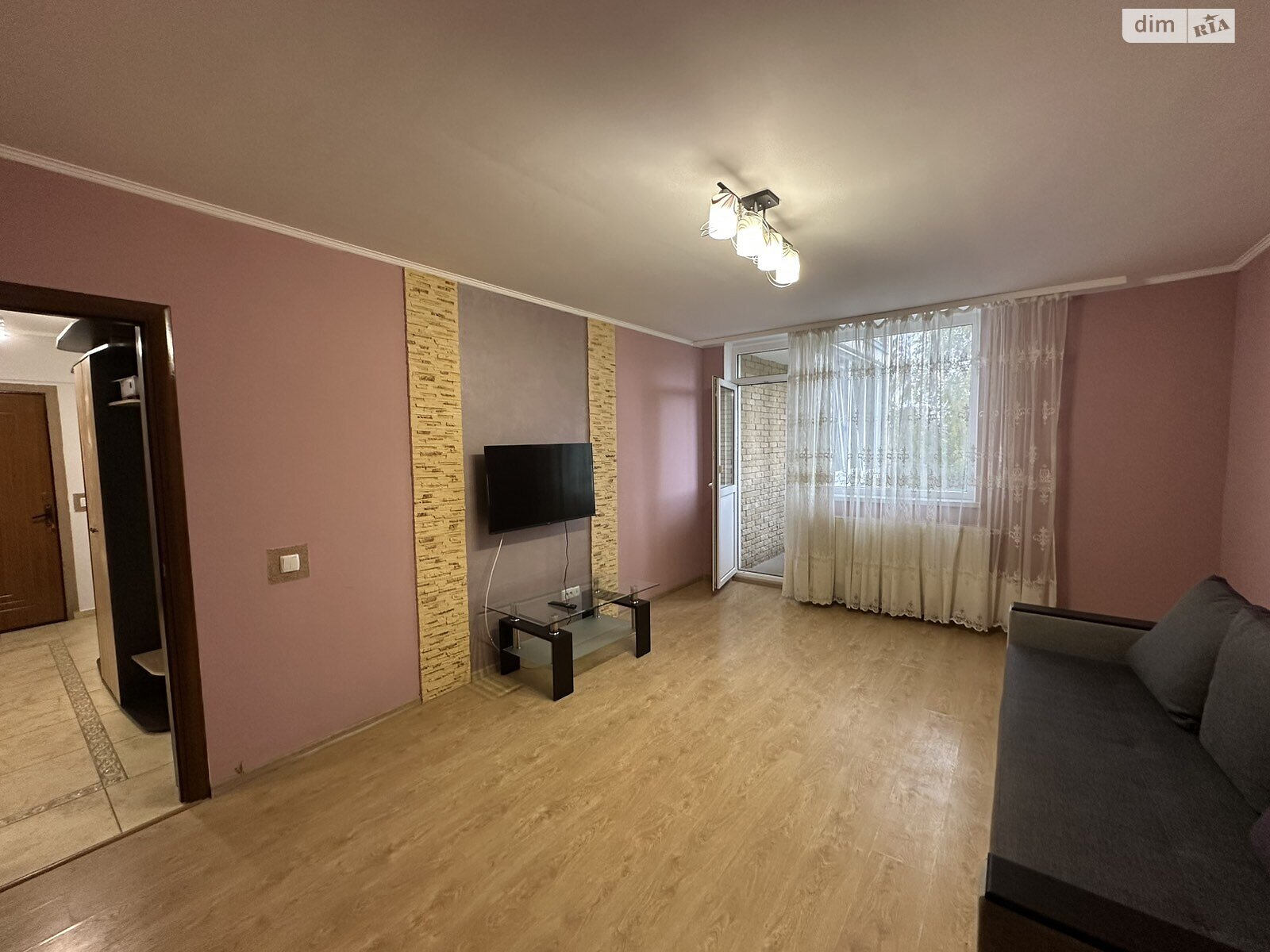 двокімнатна квартира з ремонтом в Тернополі, район Аляска, на вул. Овочева в довготривалу оренду помісячно фото 1 двокімнатна квартира з ремонтом в Тернополі, район Аляска, на вул. Овочева в довготривалу оренду помісячно фото 1