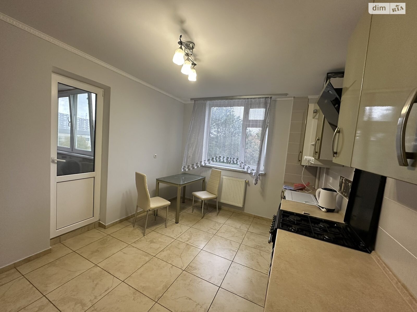 двокімнатна квартира з ремонтом в Тернополі, район Аляска, на вул. Овочева в довготривалу оренду помісячно фото 1 двокімнатна квартира з ремонтом в Тернополі, район Аляска, на вул. Овочева в довготривалу оренду помісячно фото 1