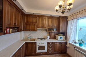 трехкомнатная квартира в Тернополе, район Аляска, на ул. Симоненко Василия 6 в аренду на долгий срок помесячно фото 2