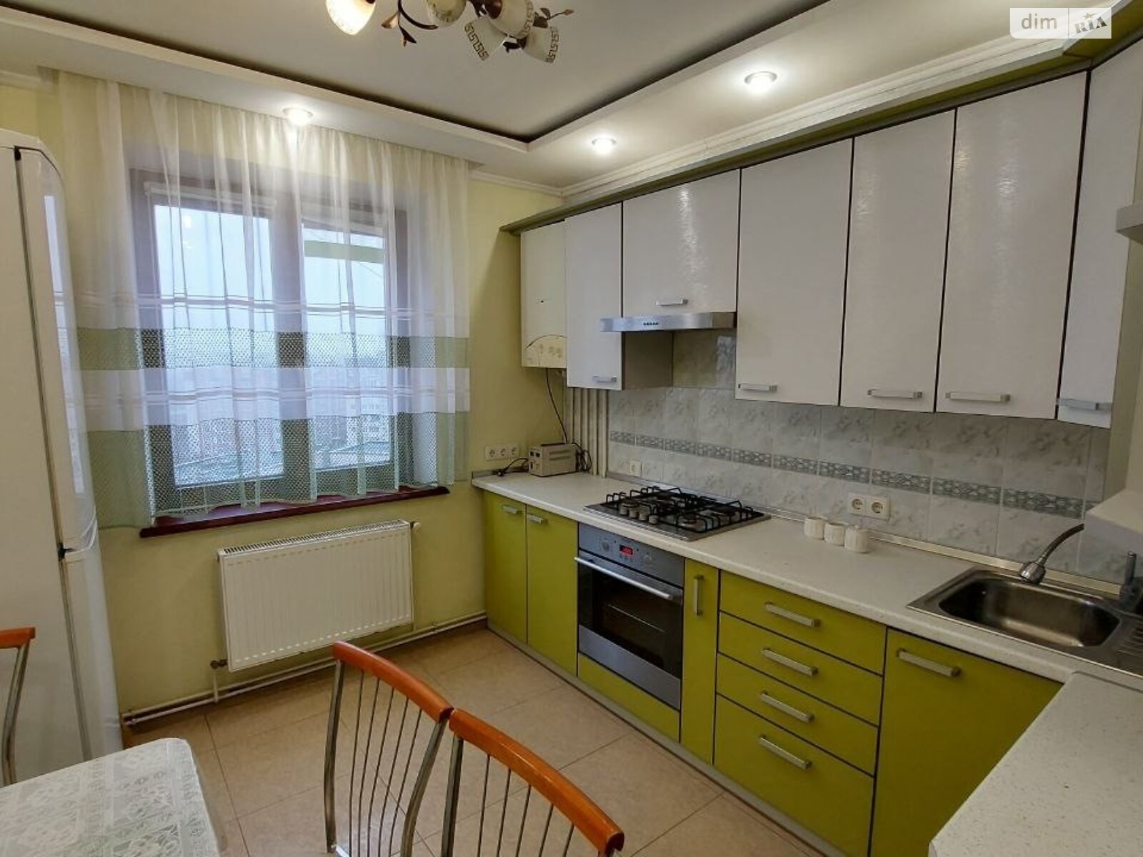 двухкомнатная квартира в Тернополе, район Аляска, на ул. Симоненко Василия в аренду на долгий срок помесячно фото 1 двухкомнатная квартира в Тернополе, район Аляска, на ул. Симоненко Василия в аренду на долгий срок помесячно фото 1