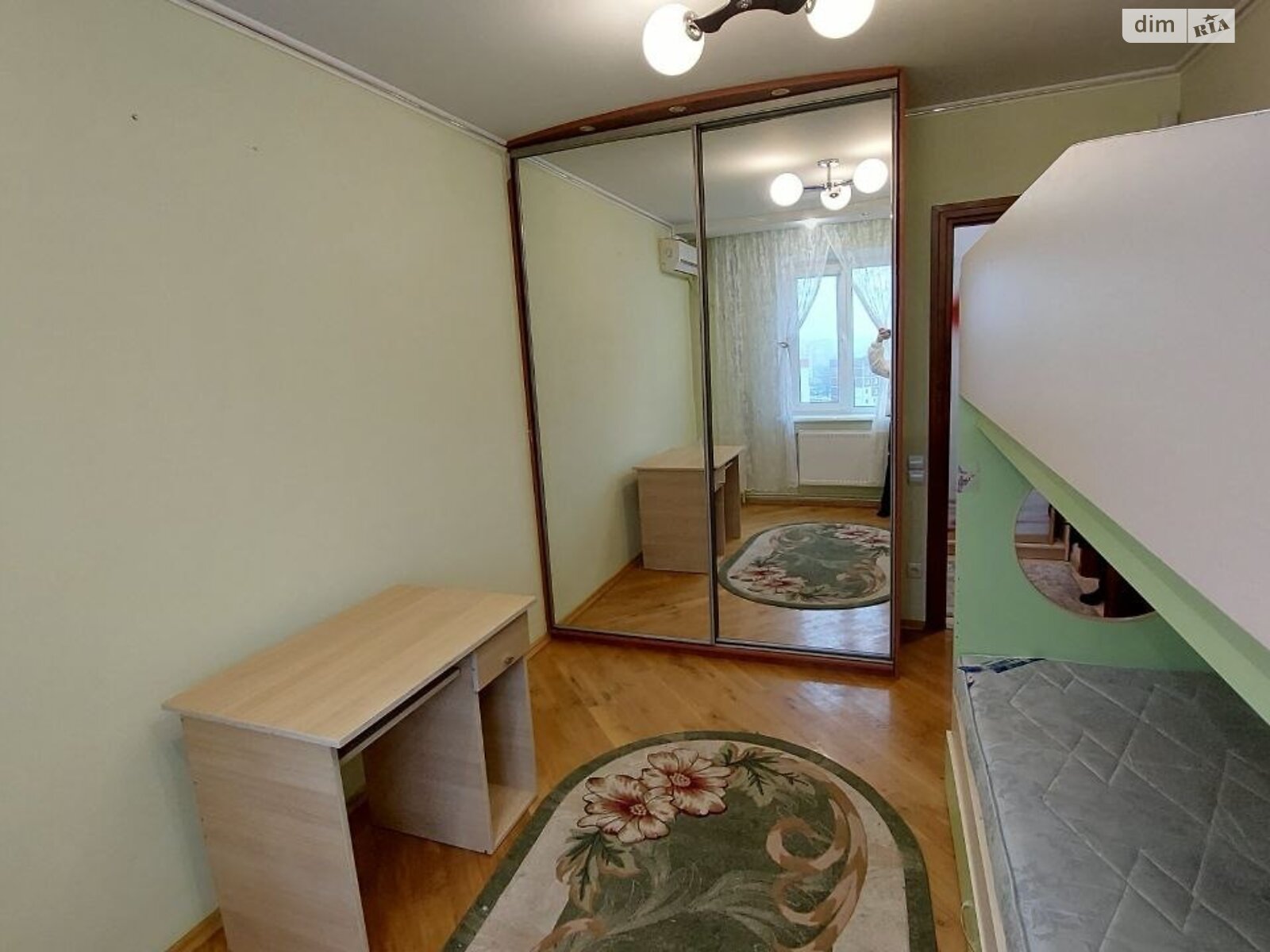 двухкомнатная квартира в Тернополе, район Аляска, на ул. Симоненко Василия в аренду на долгий срок помесячно фото 1 двухкомнатная квартира в Тернополе, район Аляска, на ул. Симоненко Василия в аренду на долгий срок помесячно фото 1
