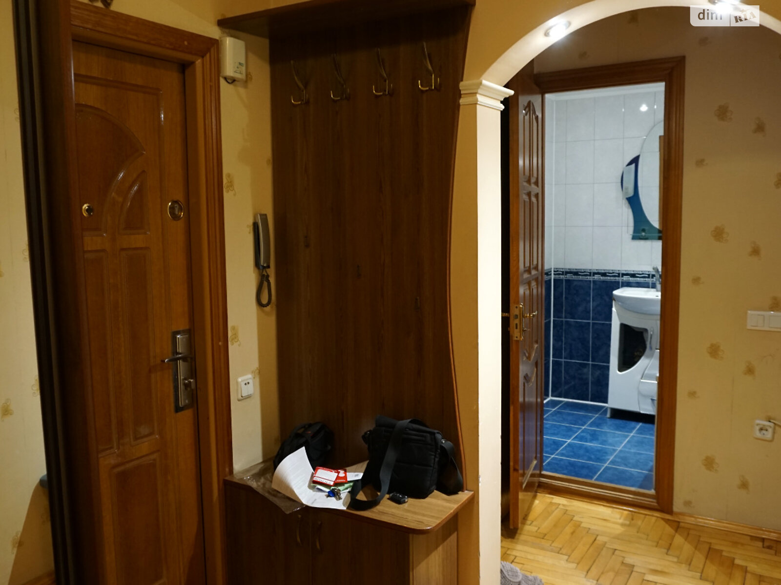 двокімнатна квартира в Тернополі, район Аляска, на вул. Володимира Великого 10 в довготривалу оренду помісячно фото 1 двокімнатна квартира в Тернополі, район Аляска, на вул. Володимира Великого 10 в довготривалу оренду помісячно фото 1