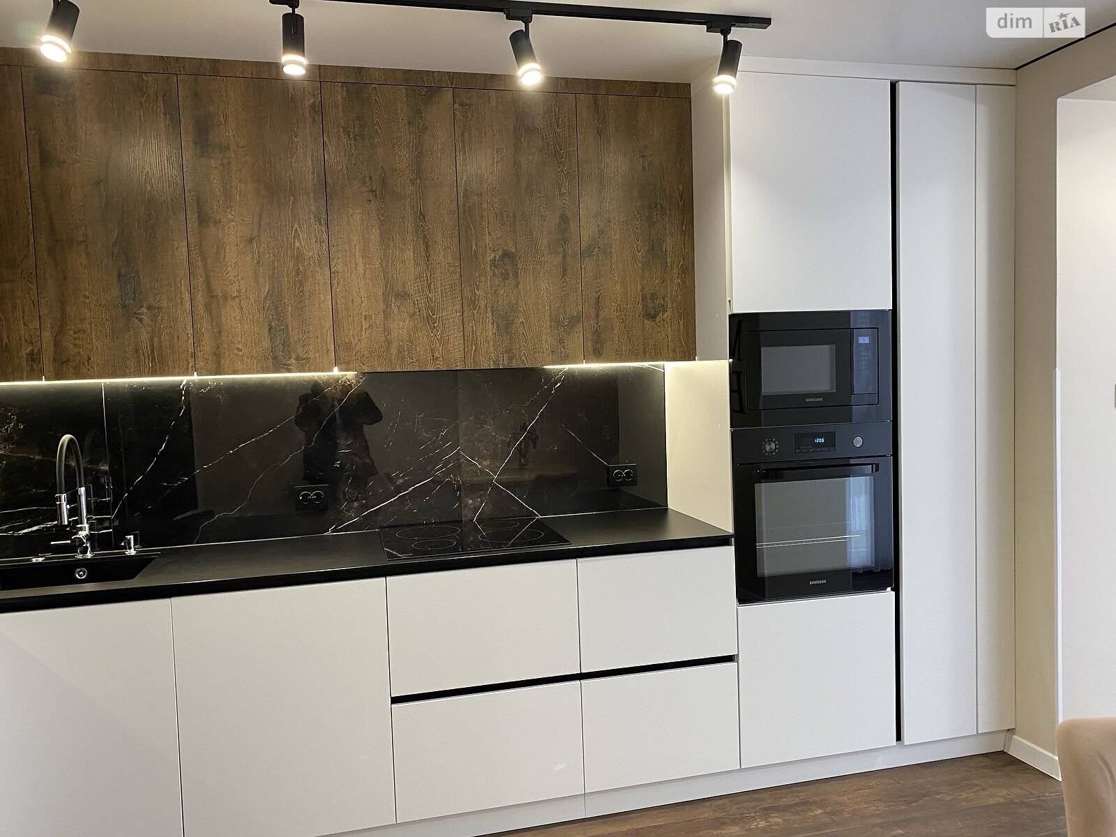 двокімнатна квартира з меблями в Тернополі, район Аляска, на вул. Володимира Великого в довготривалу оренду помісячно фото 1