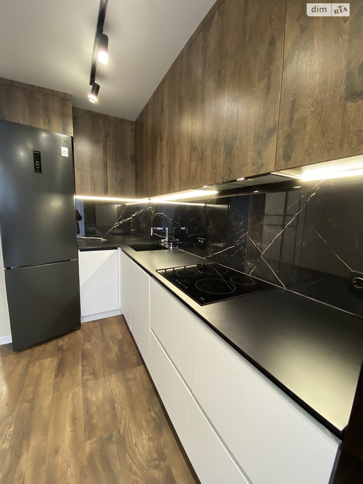 двокімнатна квартира з меблями в Тернополі, район Аляска, на вул. Володимира Великого в довготривалу оренду помісячно фото 1