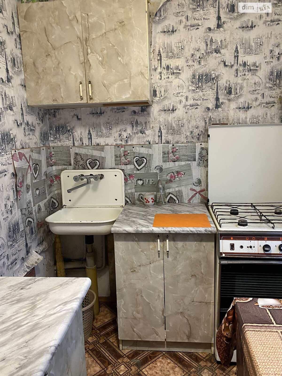 однокомнатная квартира с мебелью в Тернополе, район Бам, на ул. 15-го Апреля в аренду на долгий срок помесячно фото 1 однокомнатная квартира с мебелью в Тернополе, район Бам, на ул. 15-го Апреля в аренду на долгий срок помесячно фото 1