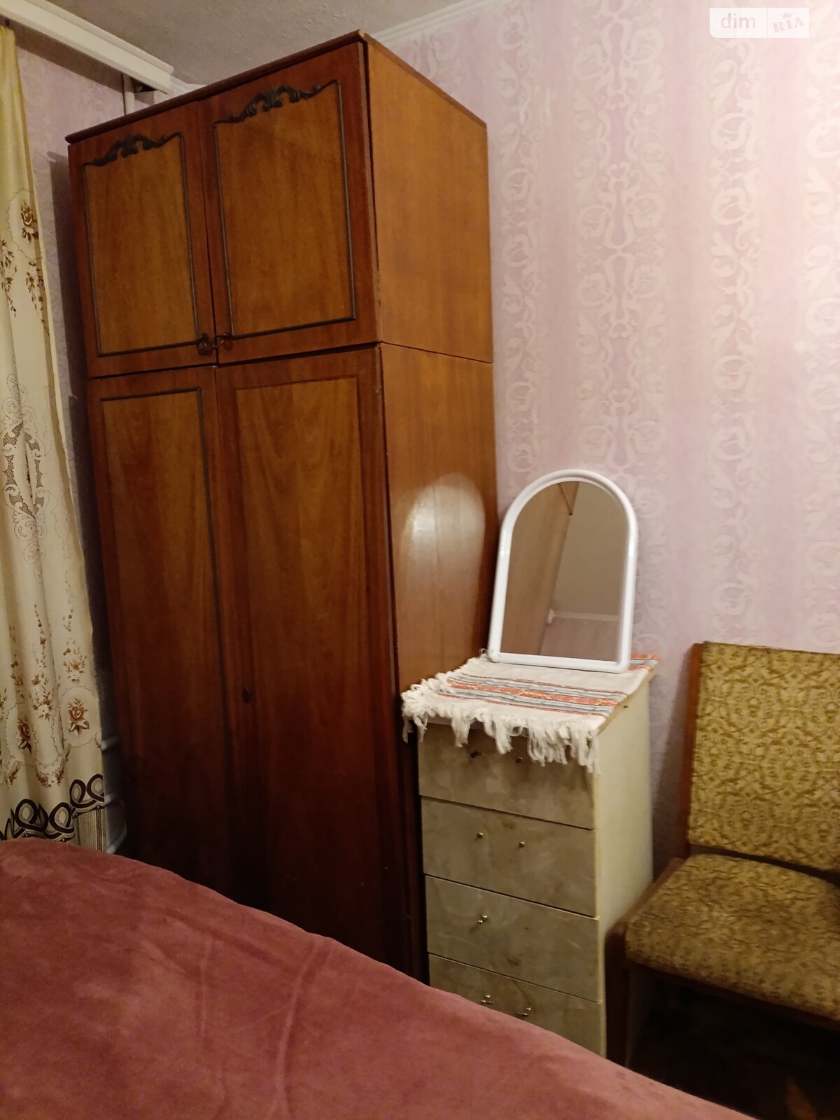 однокімнатна квартира з меблями в Тернополі, район Бам, на вул. 15-го Квітня в довготривалу оренду помісячно фото 1