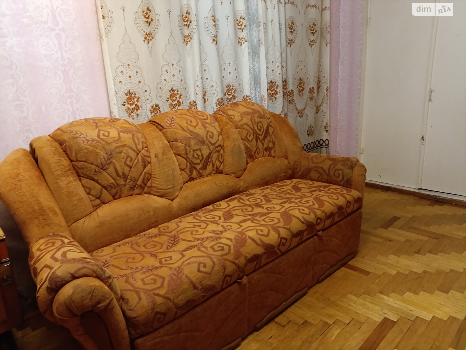 однокімнатна квартира з меблями в Тернополі, район Бам, на вул. 15-го Квітня в довготривалу оренду помісячно фото 1