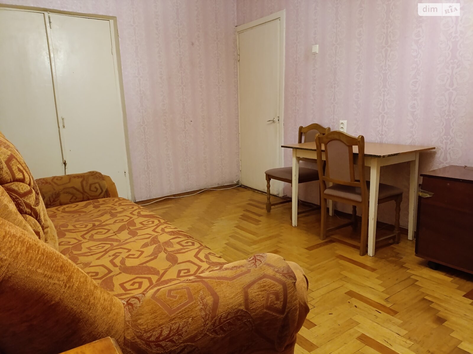 однокімнатна квартира з меблями в Тернополі, район Бам, на вул. 15-го Квітня в довготривалу оренду помісячно фото 1