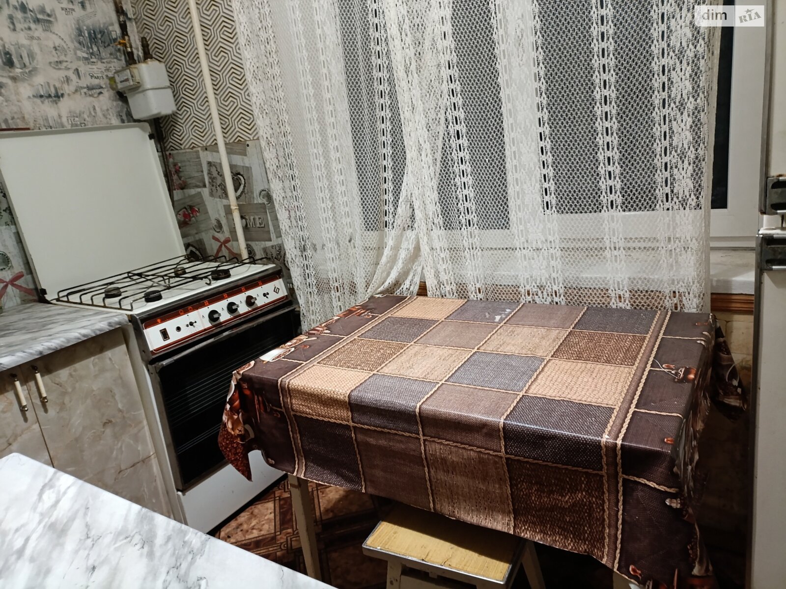 однокімнатна квартира з меблями в Тернополі, район Бам, на вул. 15-го Квітня в довготривалу оренду помісячно фото 1