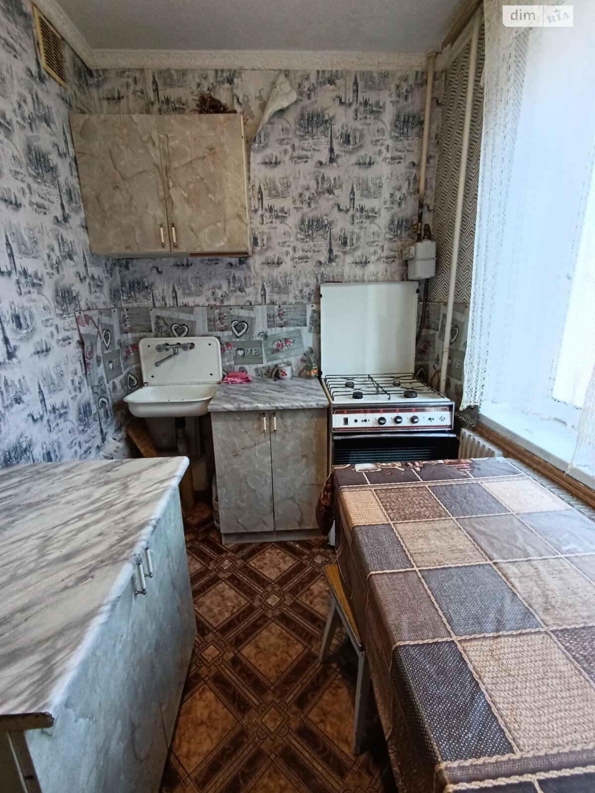 однокімнатна квартира з меблями в Тернополі, район Бам, на вул. 15-го Квітня в довготривалу оренду помісячно фото 1